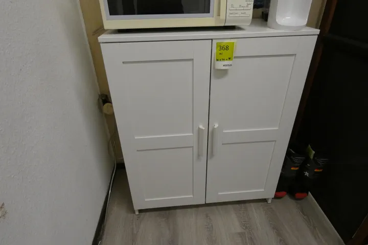 Schrank, ohne Inhalt Maße in cm ca. 78 x 41 x 95